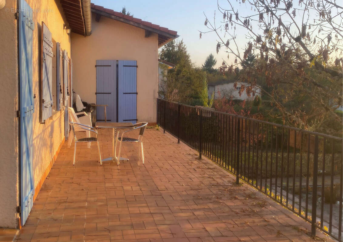 Maison à COURPIERE