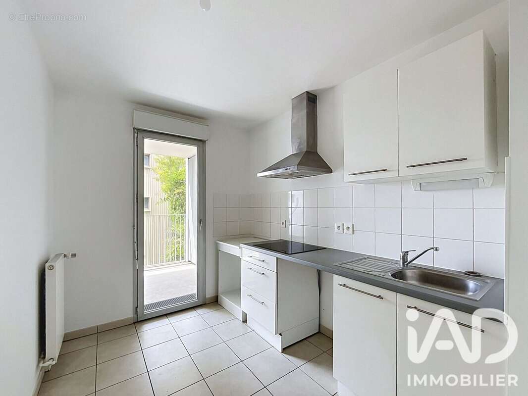 Appartement 64 m² à Bordeaux  - photo 3
