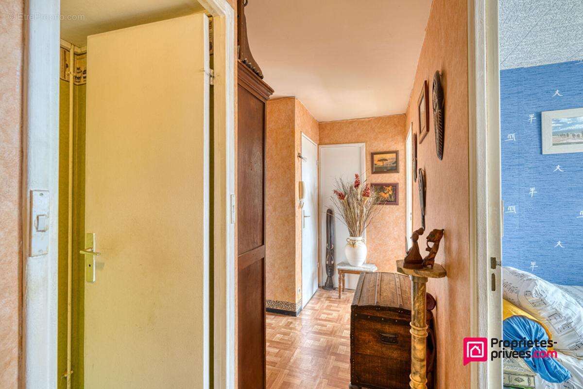 Appartement à LYON-9E