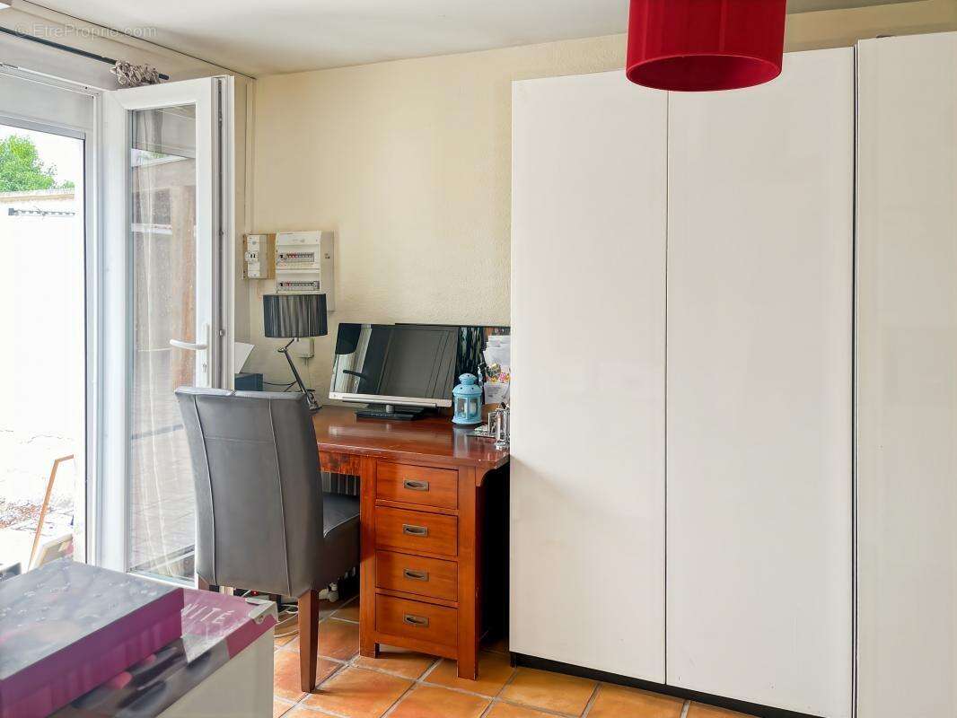 Vente maison à Marseillan avec vue étang depuis l'étage - photo 17