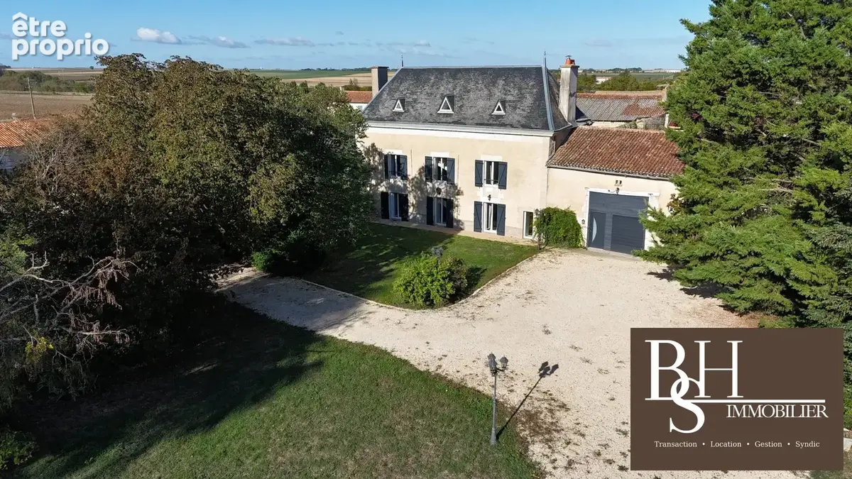 Maison à LE ROCHEREAU