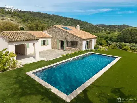 Maison à PLAN-DE-LA-TOUR