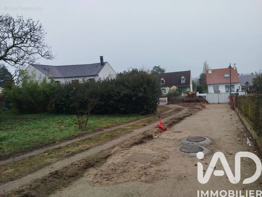 Photo 1 - Terrain à VERRIERES-LE-BUISSON