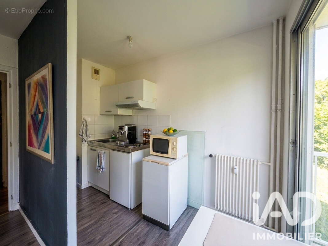 Photo 5 - Appartement à LA GARENNE-COLOMBES