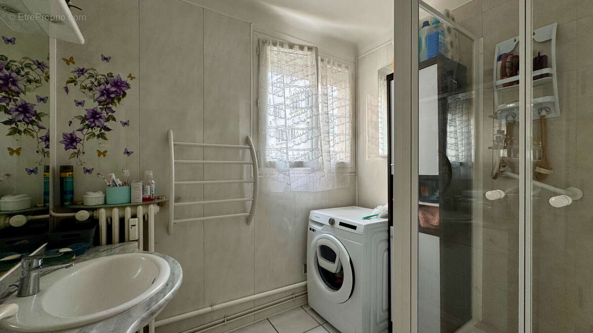 Appartement à LIVRY-GARGAN