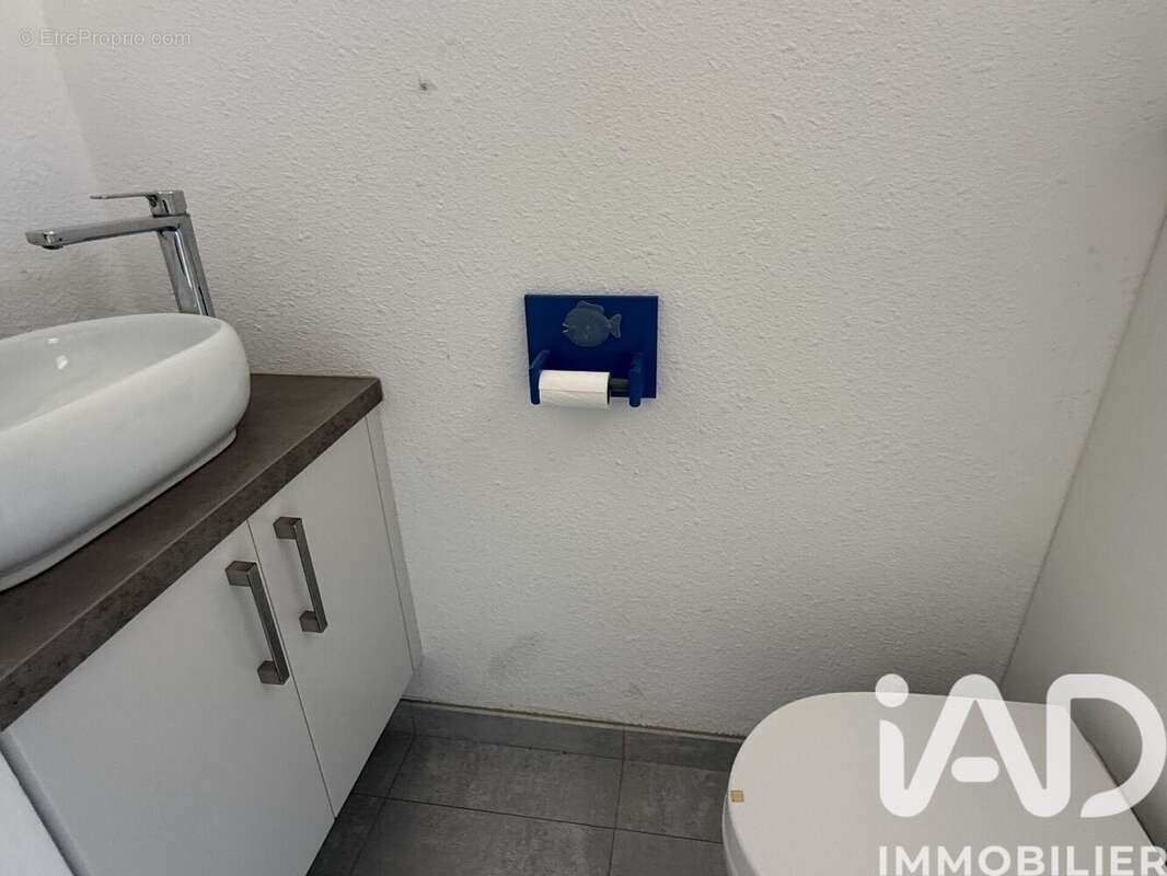 Appartement 60 m² à Carqueiranne  - photo 7