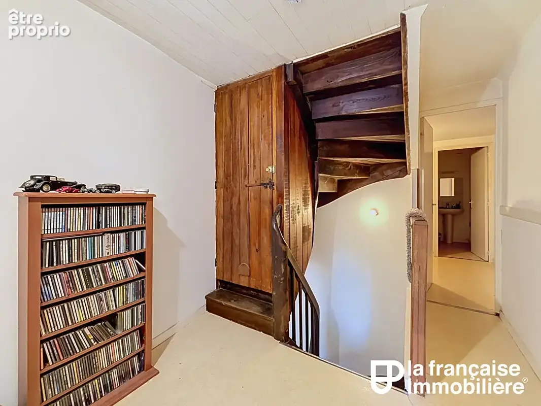 A VENDRE - SAINT-PERAN - maison avec extérieur - photo 9
