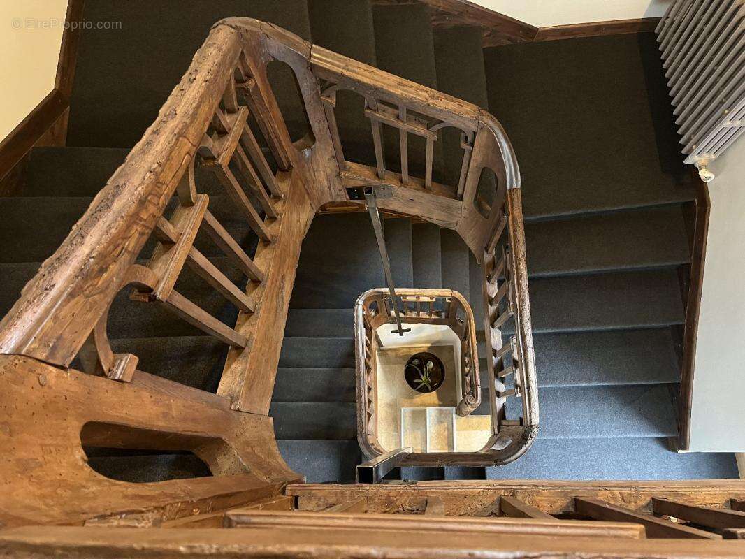 Maison à LISSAC-ET-MOURET