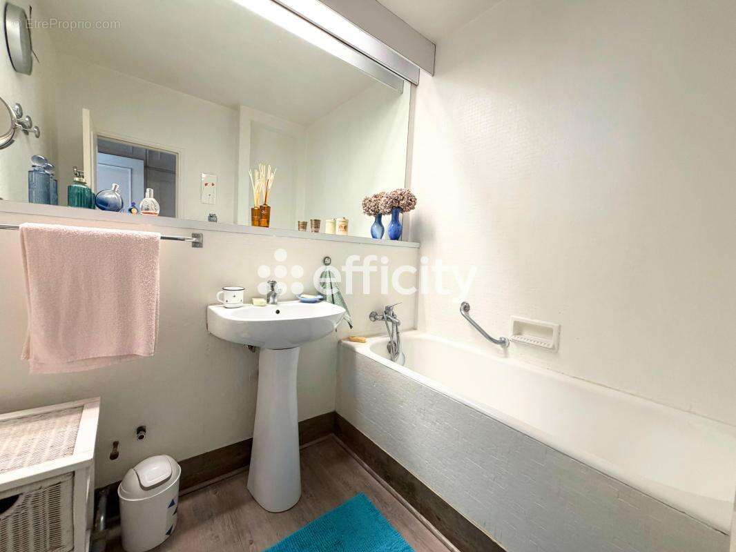 Appartement à CHATENAY-MALABRY