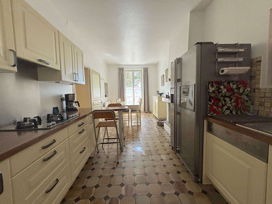 Maison d'exception à Nancras : un havre de paix au coeur du centre-ville - photo 10