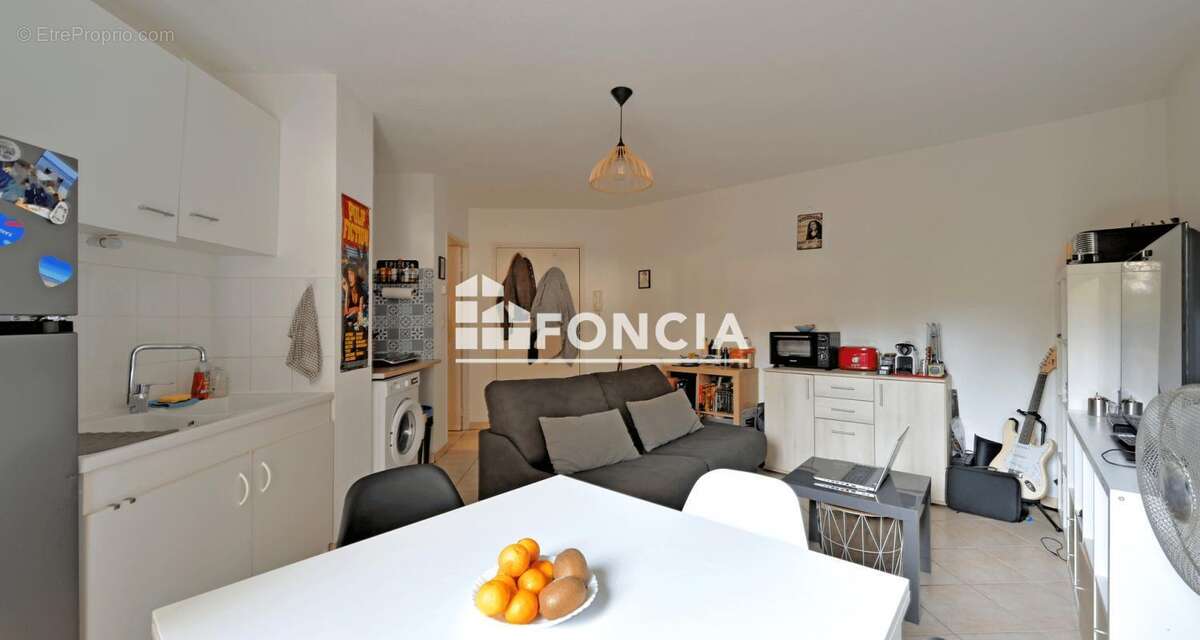 Appartement à JUVIGNAC