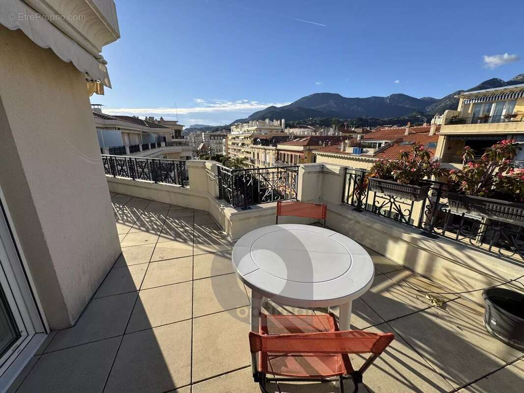 Appartement à MENTON