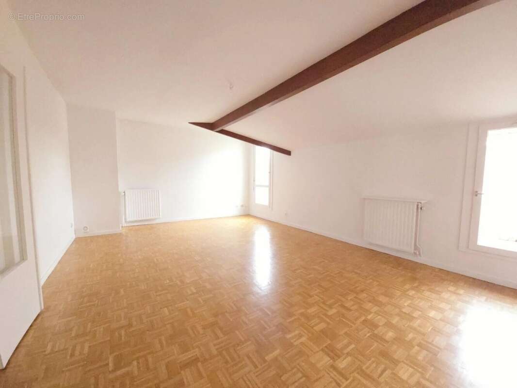 Appartement à FRANCHEVILLE