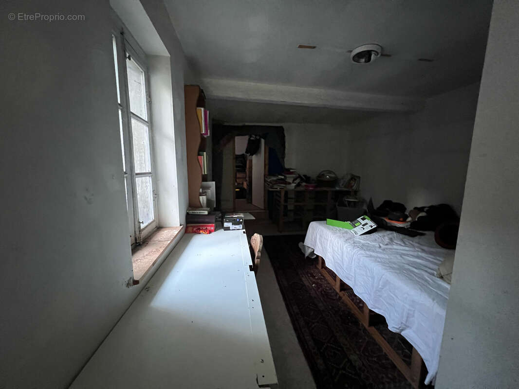 Maison à CORMEILLES