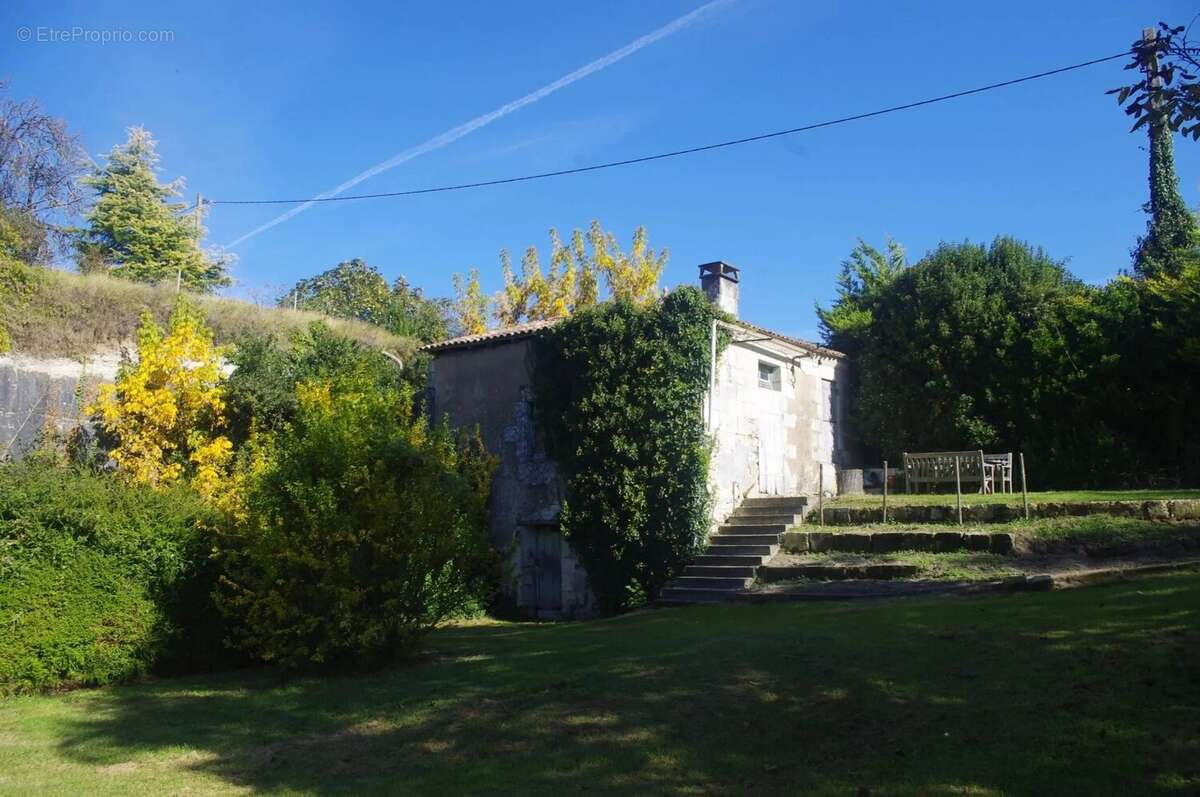 Maison à SAINT-FORT-SUR-GIRONDE