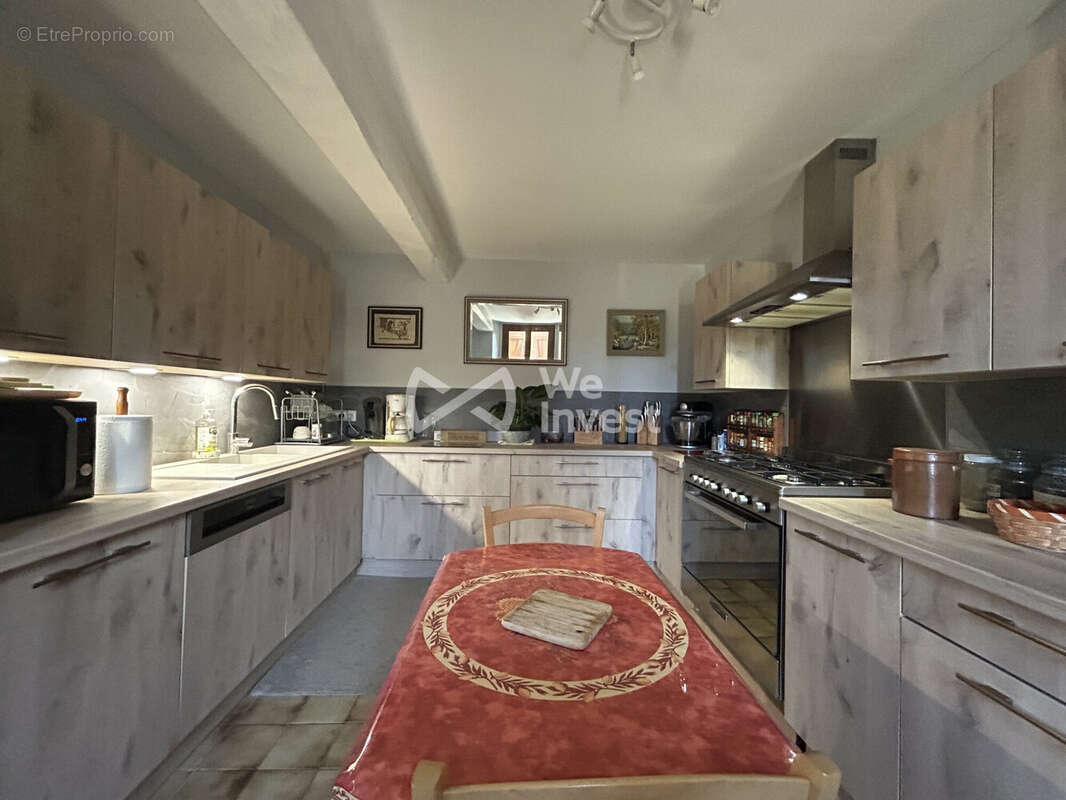 Maison à AIX-EN-OTHE