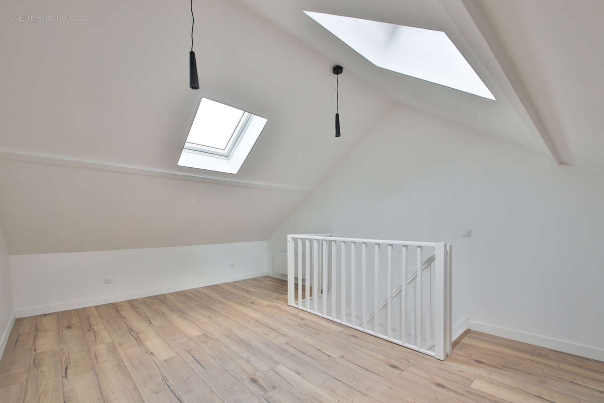 Appartement à NANTERRE