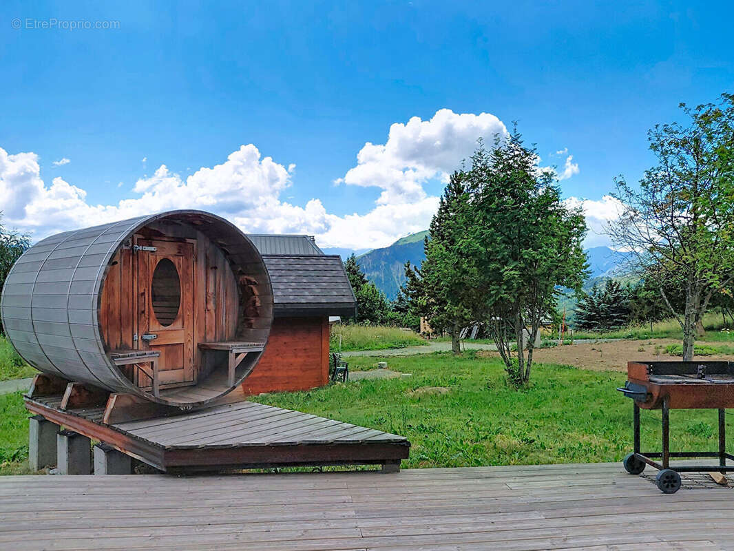 Chalet de 320 m² avec 3 gîtes indépendants - photo 7