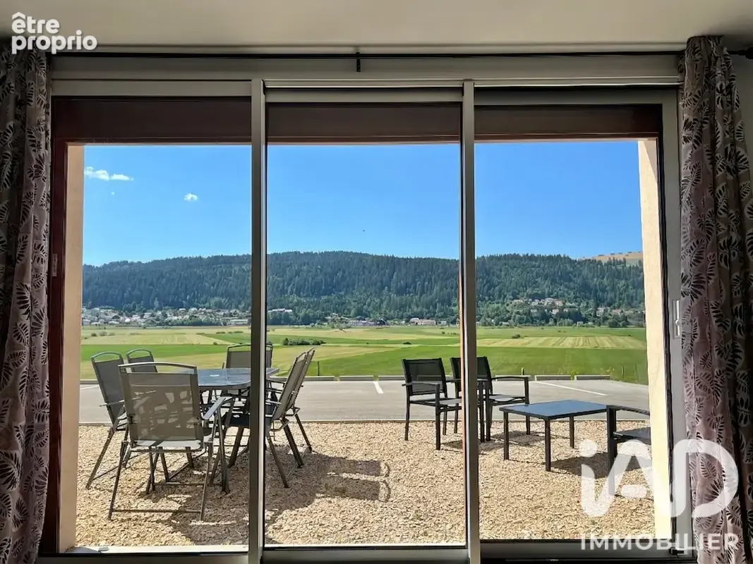 Photo 1 - Appartement à MONTLEBON