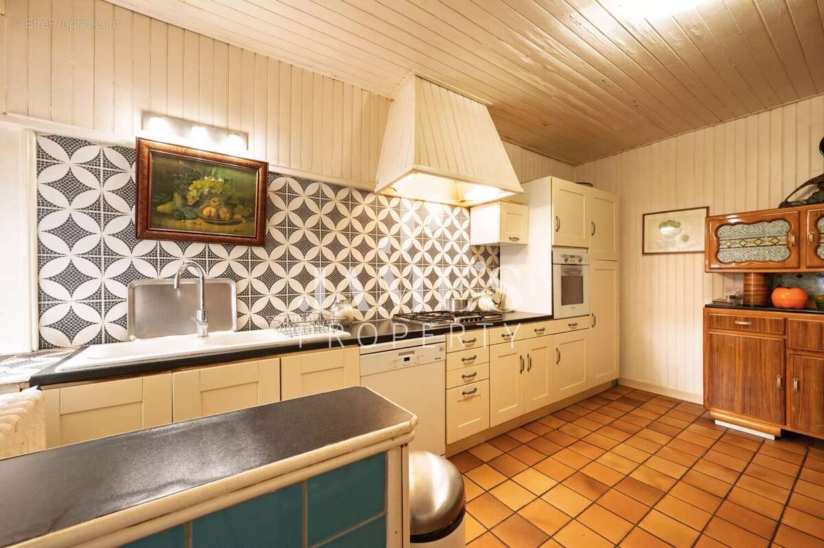 Appartement 130 m² à Saint-Remy-De-Provence  - photo 7