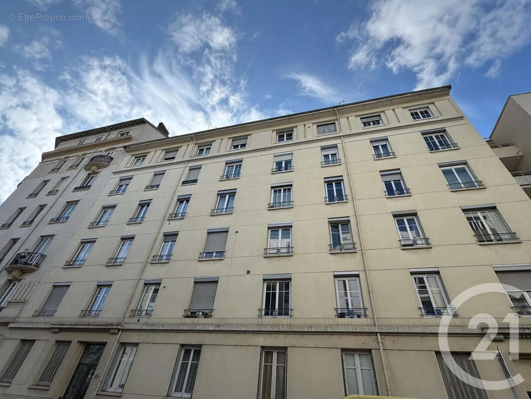 Appartement à LYON-7E