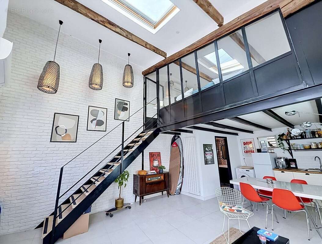 MONTPELLIER Centre ville - Magnifique LOFT  T 2 en DUPLEX  !! - photo 7