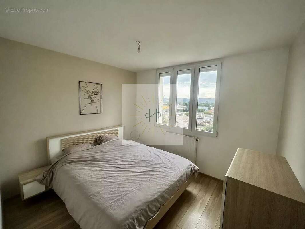 Appartement à MONTELIMAR