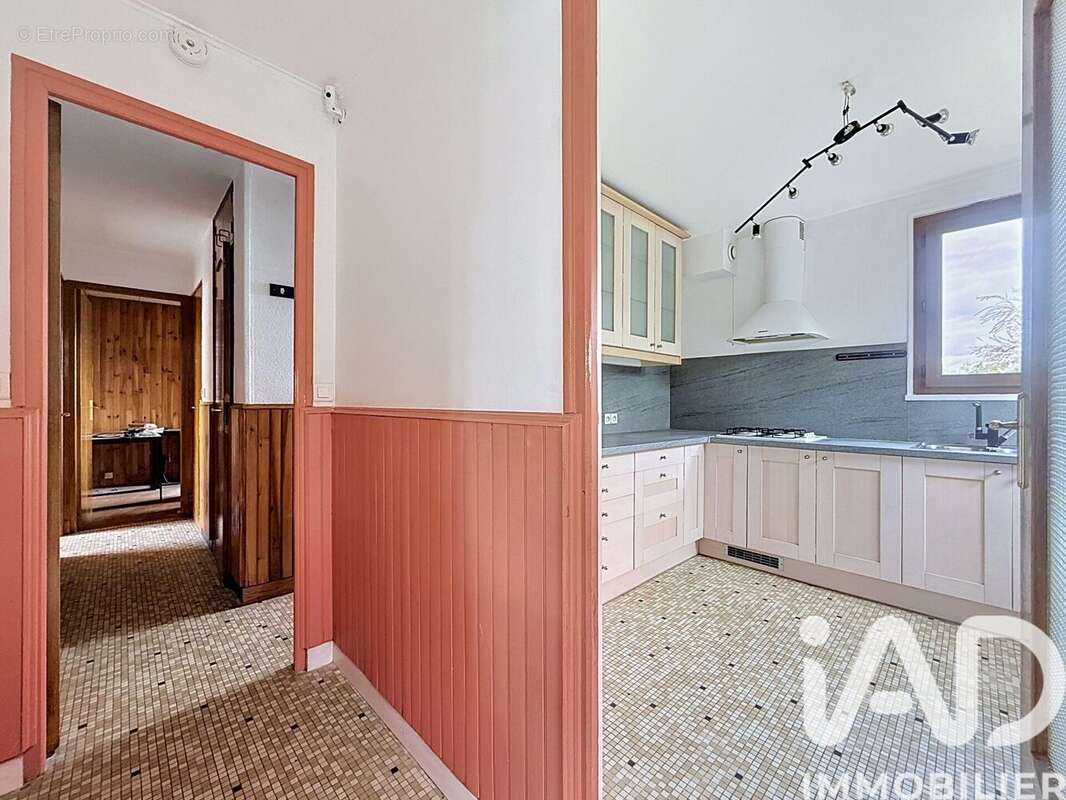 Photo 2 - Maison à MANTES-LA-VILLE