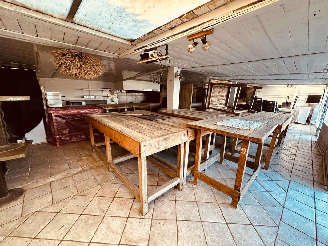 Commerce à TORREILLES