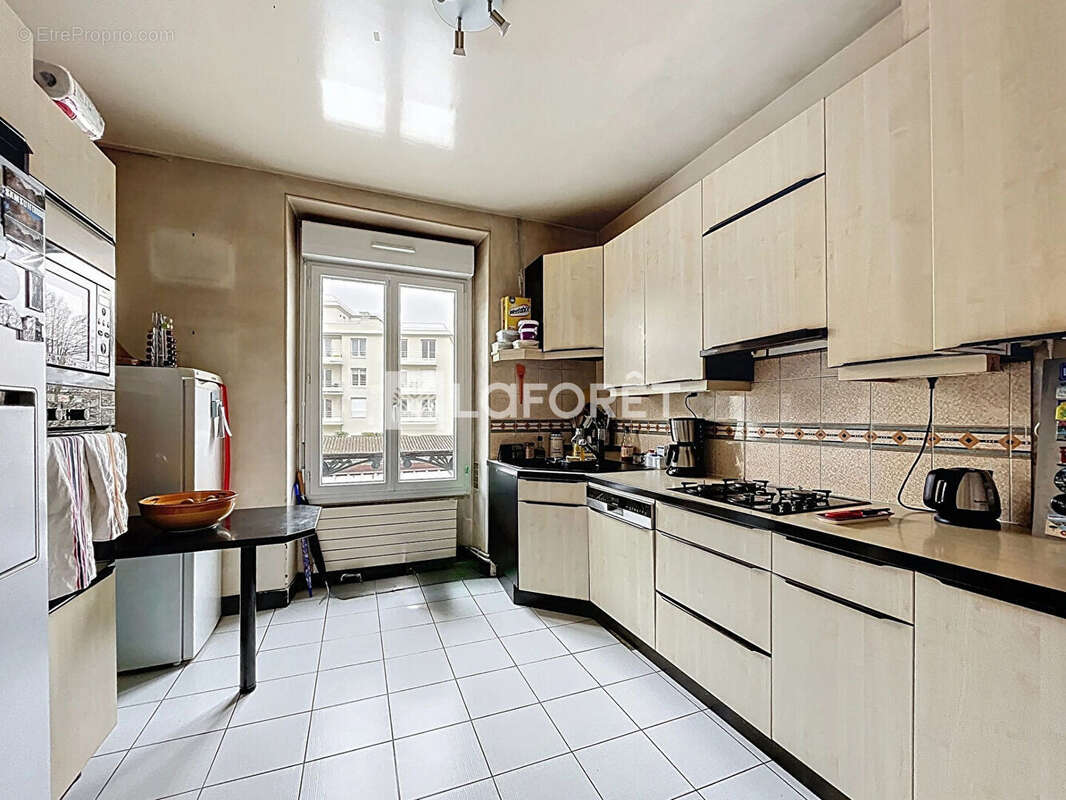 Appartement à CHATILLON