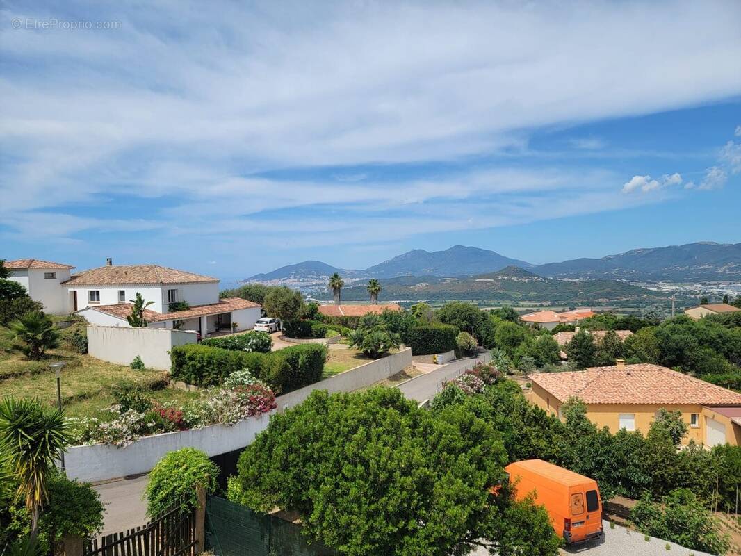 Maison à BASTELICACCIA