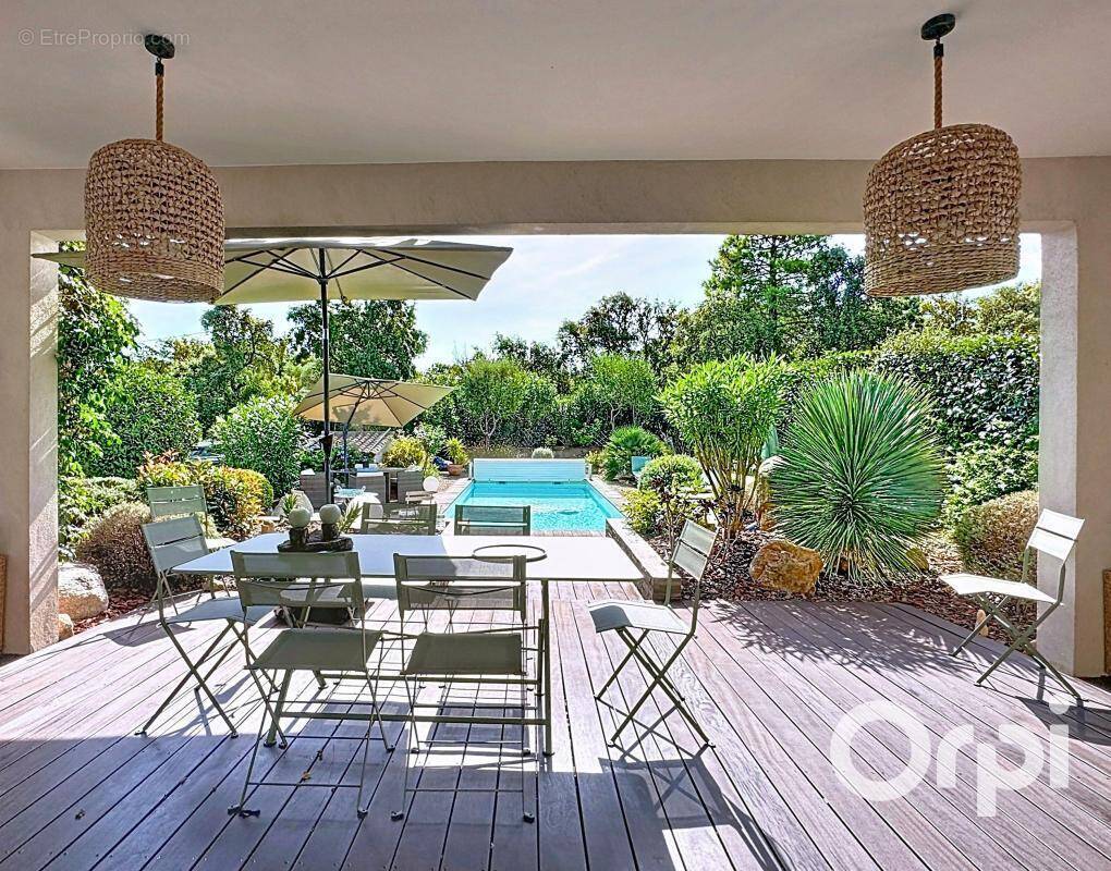 Maison à PORTO-VECCHIO