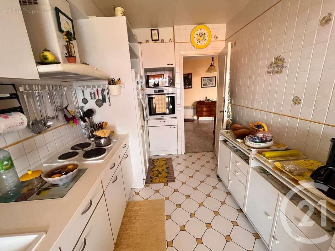 Appartement à ROQUEBRUNE-CAP-MARTIN