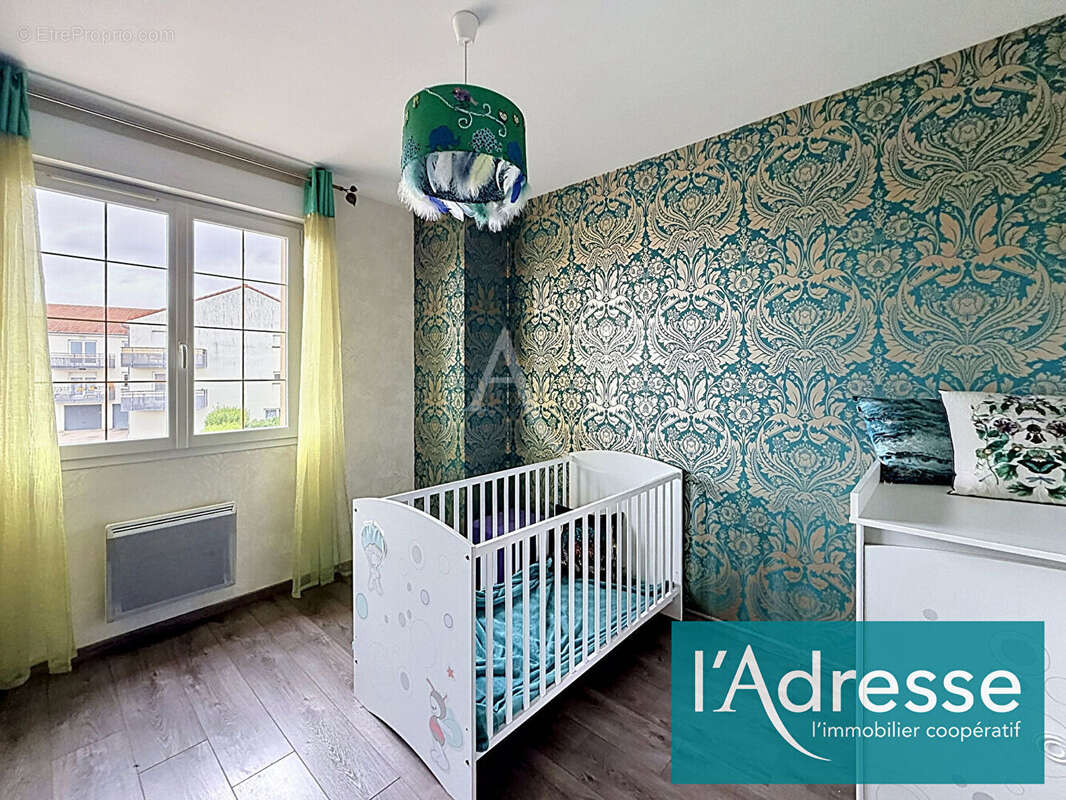 Maison Ennery - 148 m² - 4 chambres - Jardin - Garage - Abris de jardin - photo 8