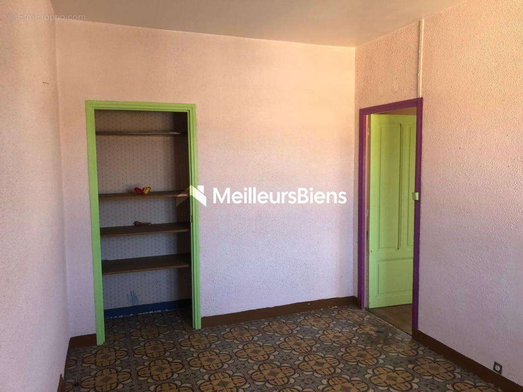 Appartement à LE BOUSQUET-D'ORB