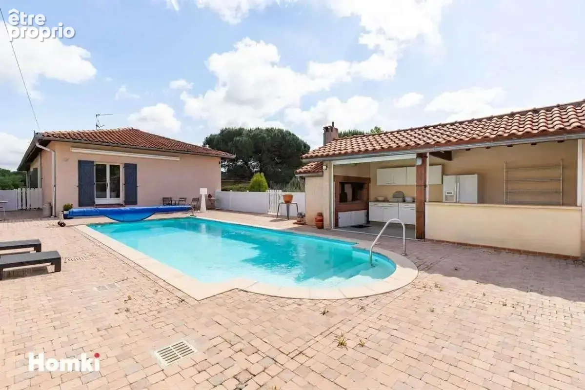 Maison/Villa T5 de 211 m² à Bruguières 31150 - photo 10