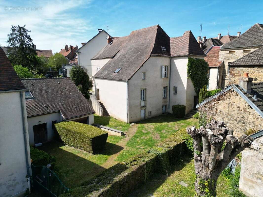 Maison à VITTEAUX