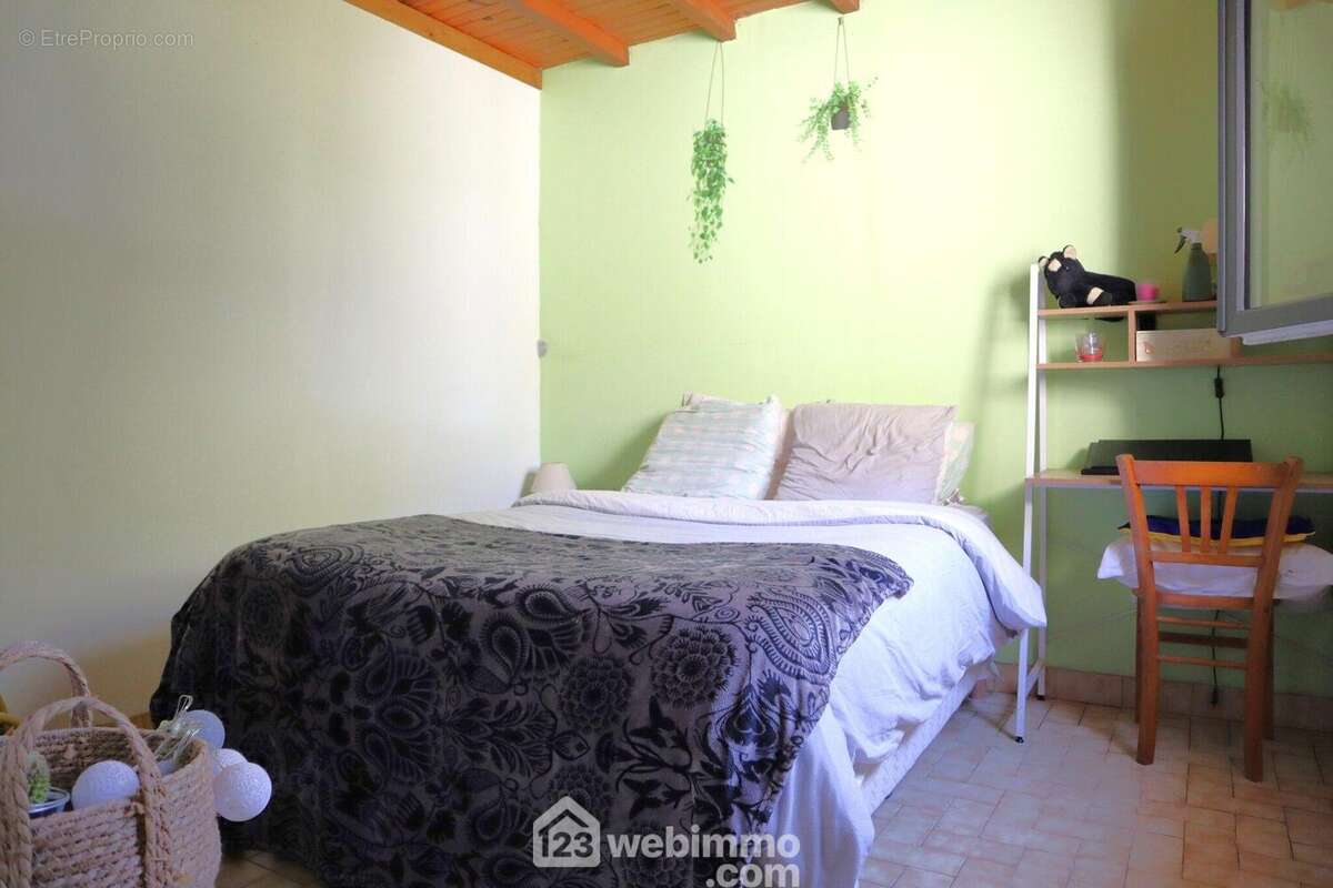Maison 43 m² à Queaux  - photo 8