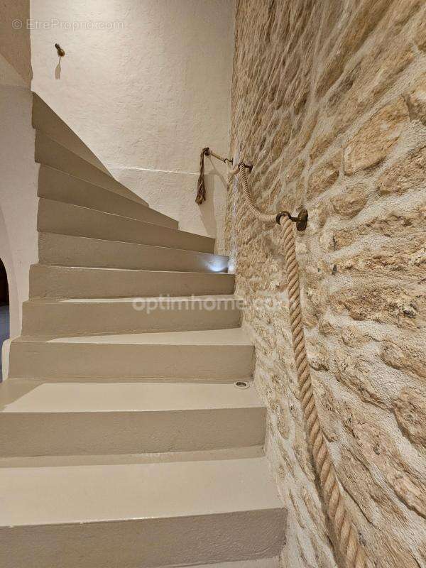Maison coup de cœur- Charentaise de caractère 6 chambres – 300 m² de confort et d'authenticité ASNIERES SUR NOUERE - photo 3