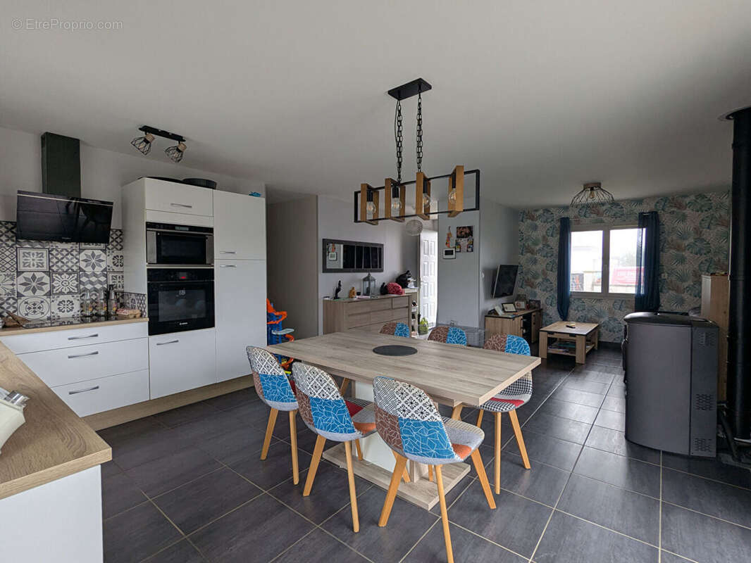 Maison à ROUVRES-EN-PLAINE