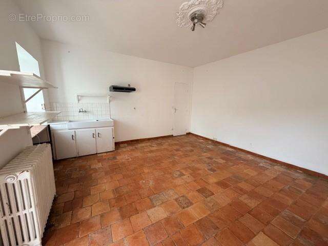 Maison à LONGUE-JUMELLES