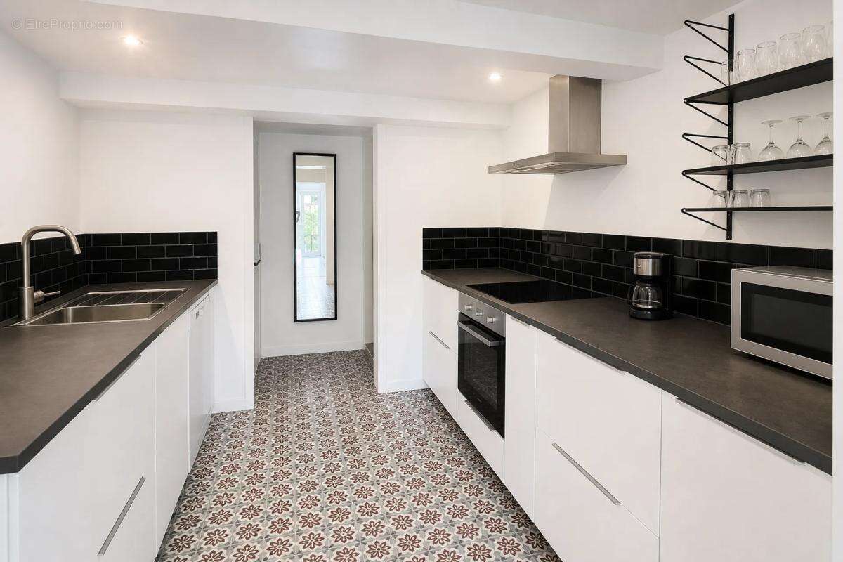 Maison de 12 pièces de 304 m² à Amélie-les-Bains - photo 12