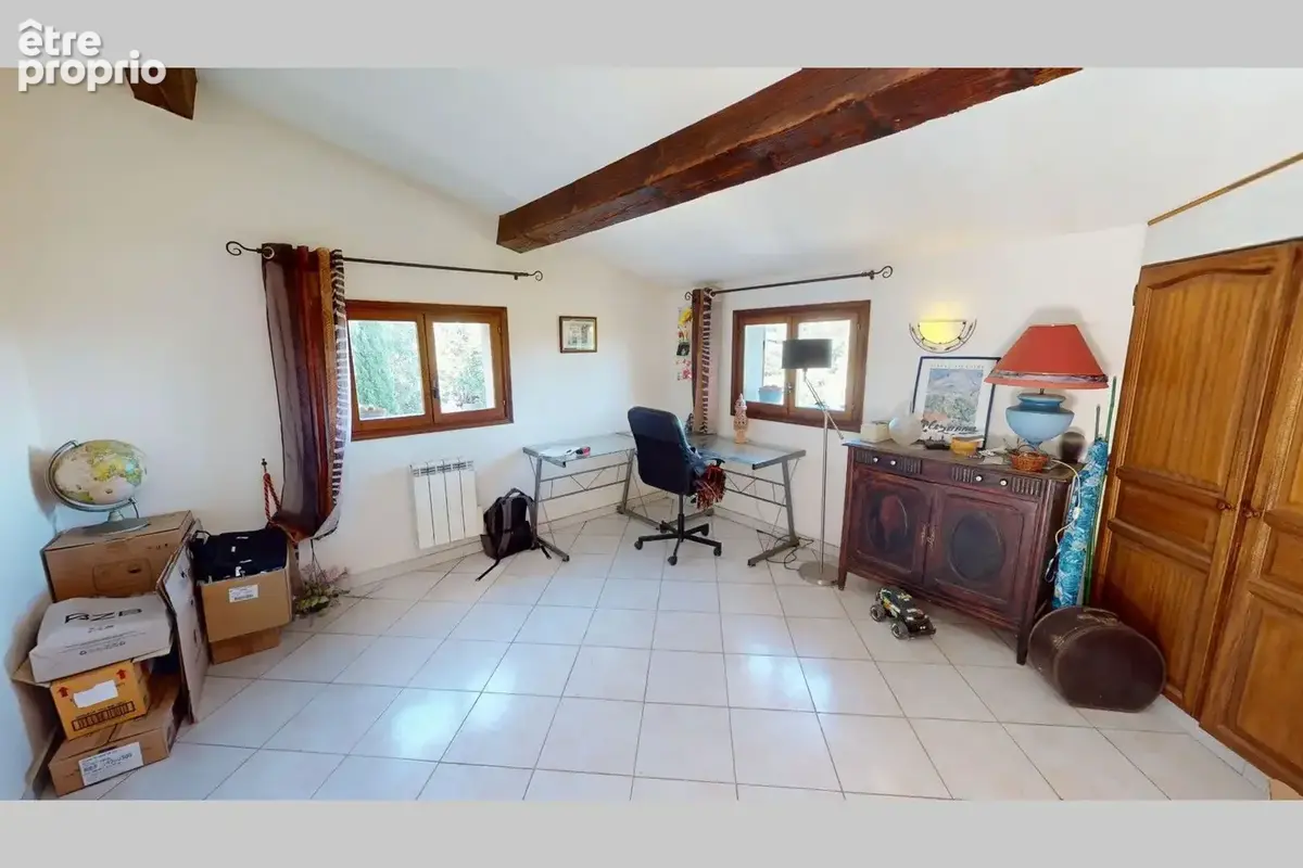 Maison de 4 pièces de 90 m2 sur 10000 m2 au calme - photo 11