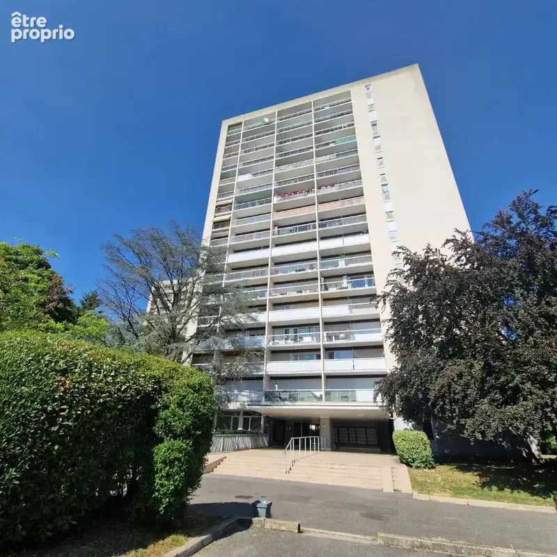 ANTONY - Appartement F3 62 m2 + 2 balcons + 2 places de stationnement ! - photo 11