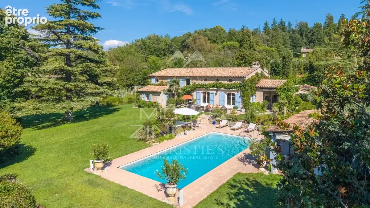 Villa provençale dans un domaine sécurisé - photo 2