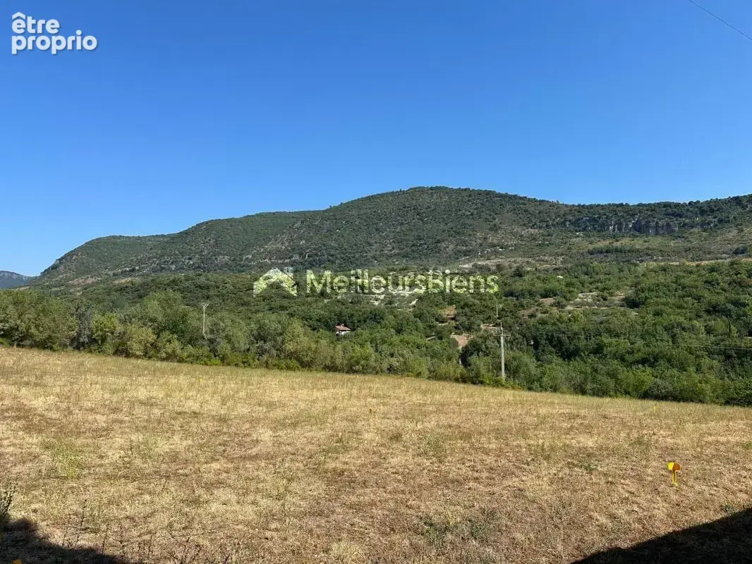 Beau terrain à batir de 713m² - photo 3