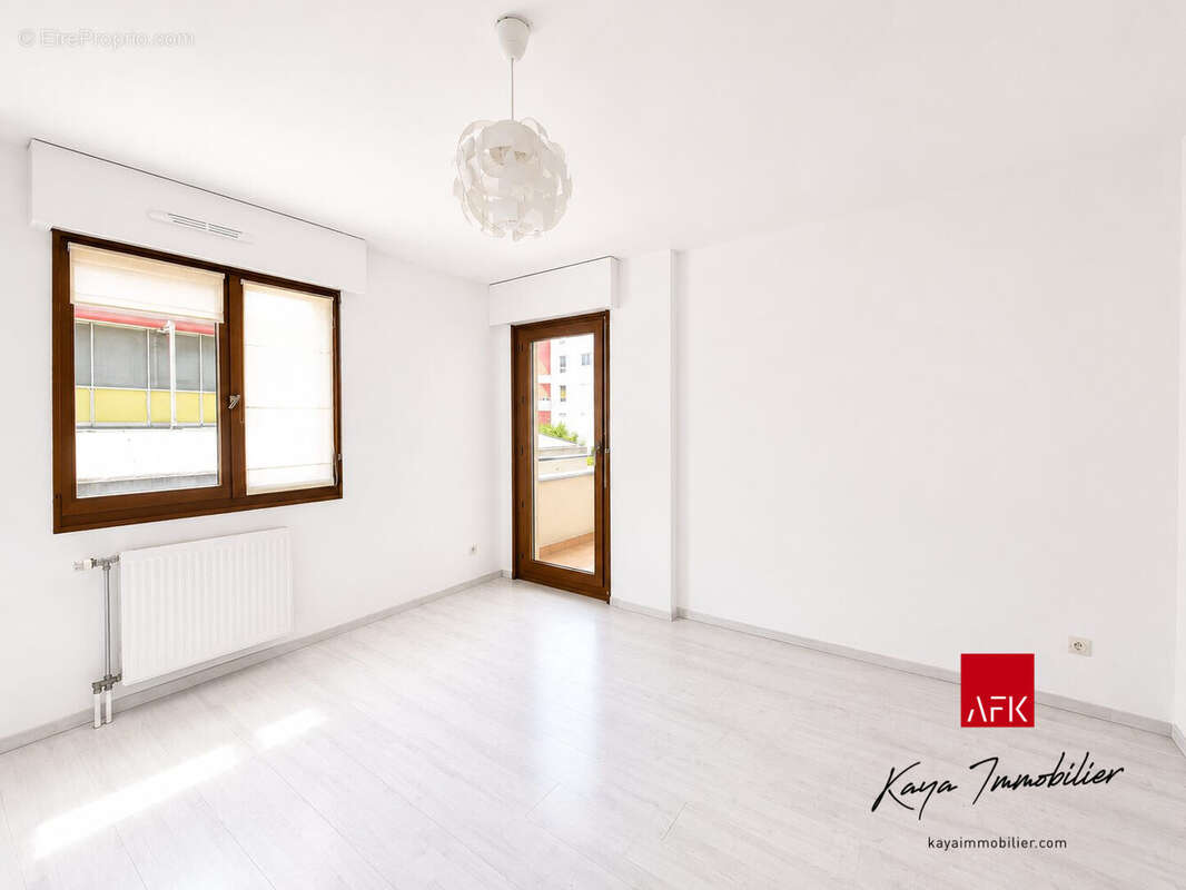 Appartement 85 m² à Annemasse  - photo 5