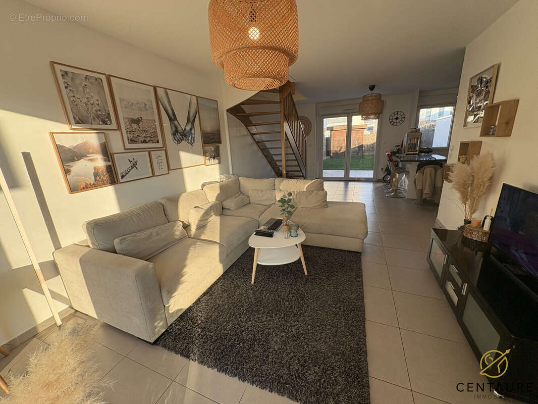 Maison à WAMBRECHIES