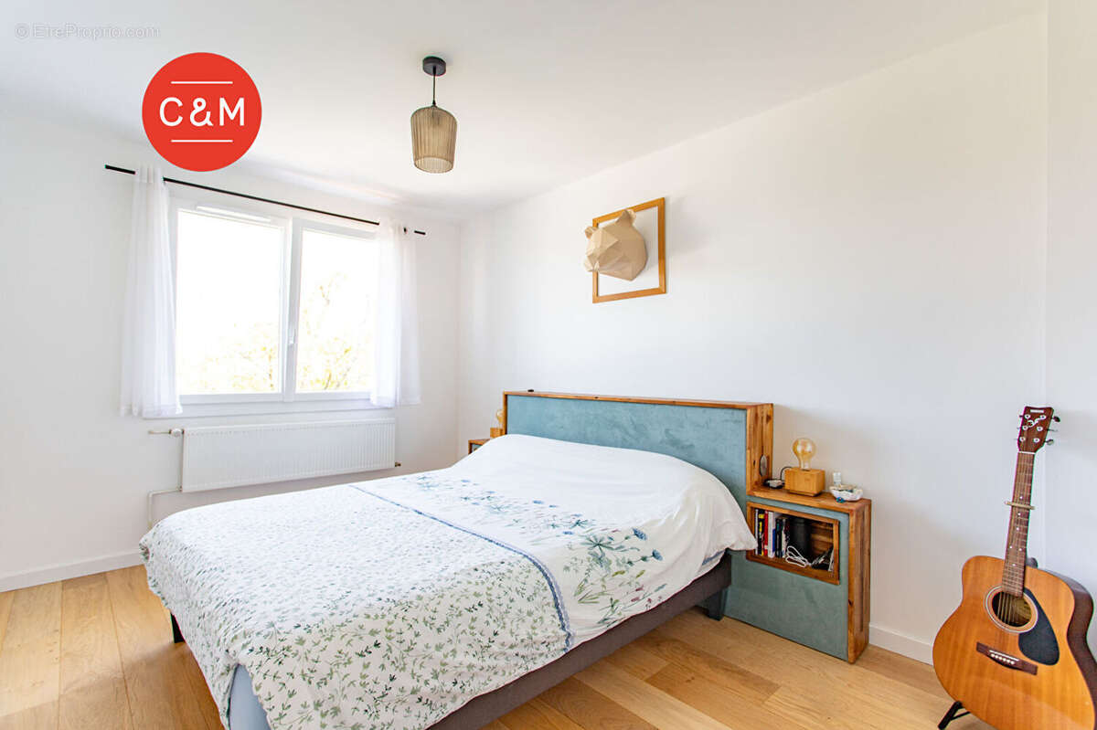 Maison à BOUGUENAIS