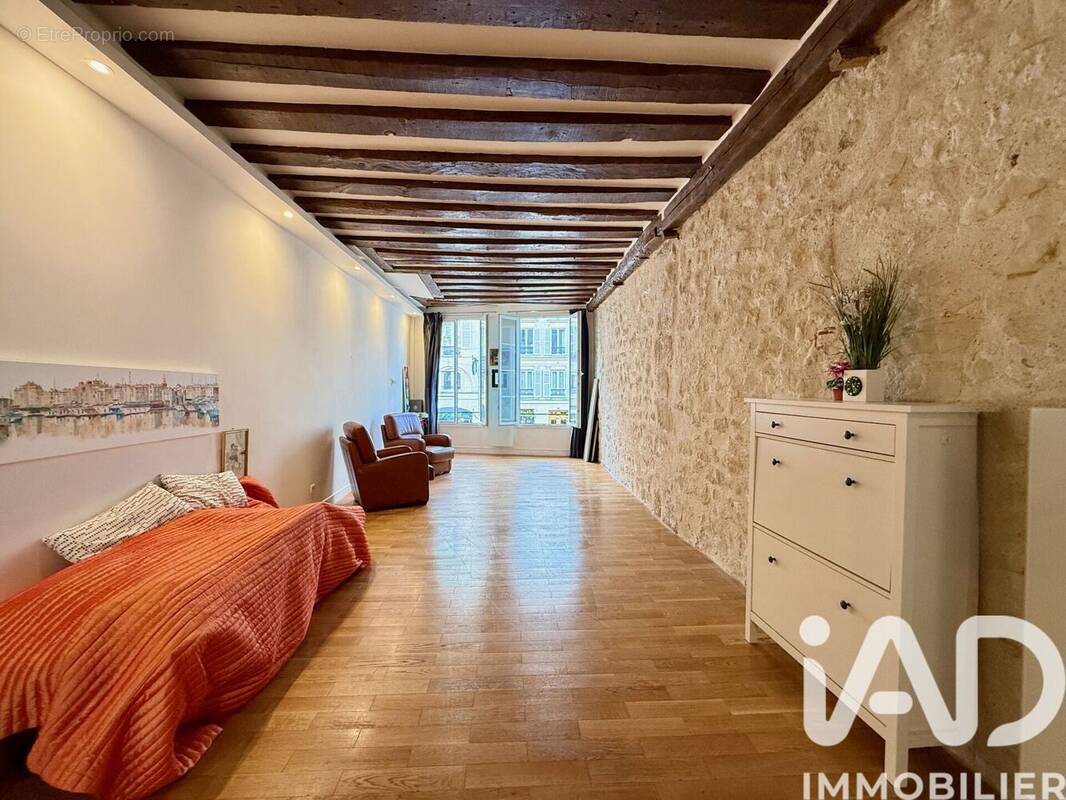 Photo 1 - Appartement à PARIS-4E